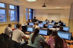 students from abroad in Cybersecurity laboratory