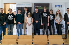 Członkowie koła SAITS oraz opiekun koła dr inż. Mariusz Nycz