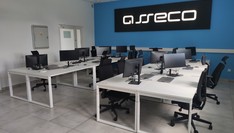 AssecoLab, zdjęcie z prawego rogu