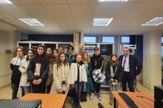 students from abroad in department laboratory